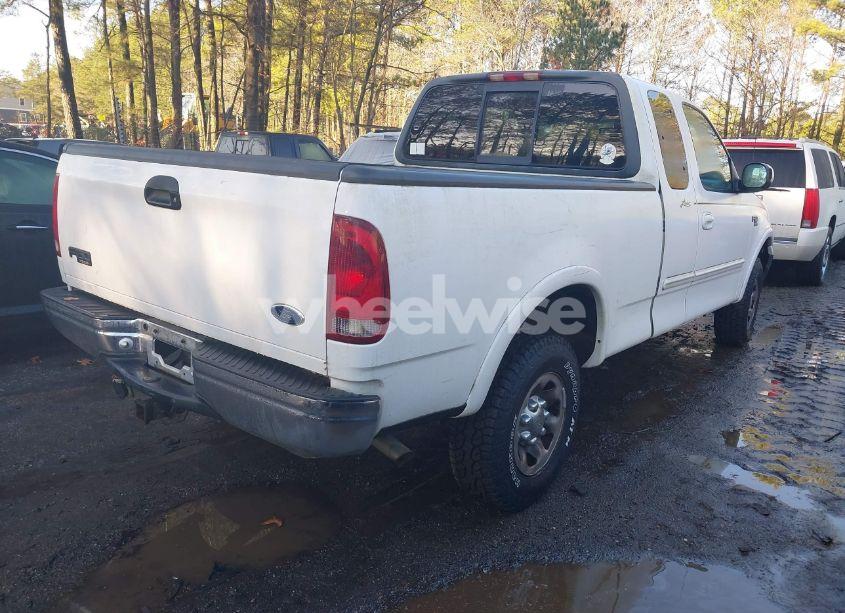 Photo 4 of 2000 Ford F-150 LARIAT/WORK SERIES/XL/XLT (VIN 1FTPX18L2YNB41956)