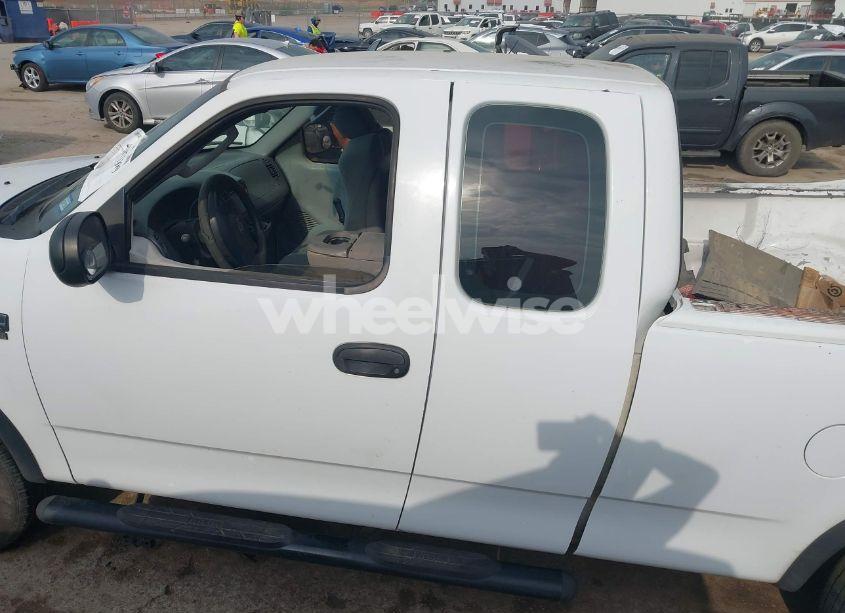 Photo 14 of 2002 Ford F-150 LARIAT/XL/XLT (VIN 1FTPX18L92NB39015)