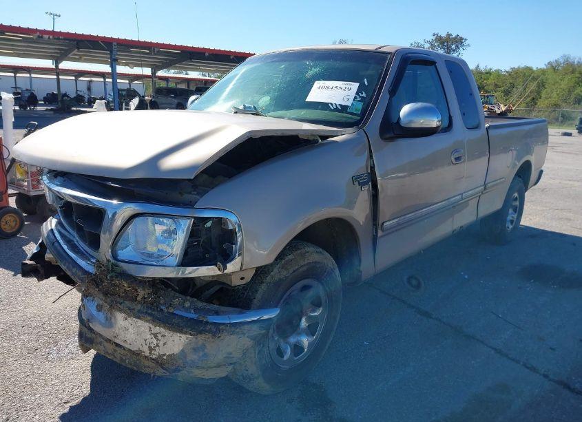 Photo 2 of 1998 Ford F-250 LARIAT/STANDARD/XL/XLT (VIN 1FTPX2762WNB96065)