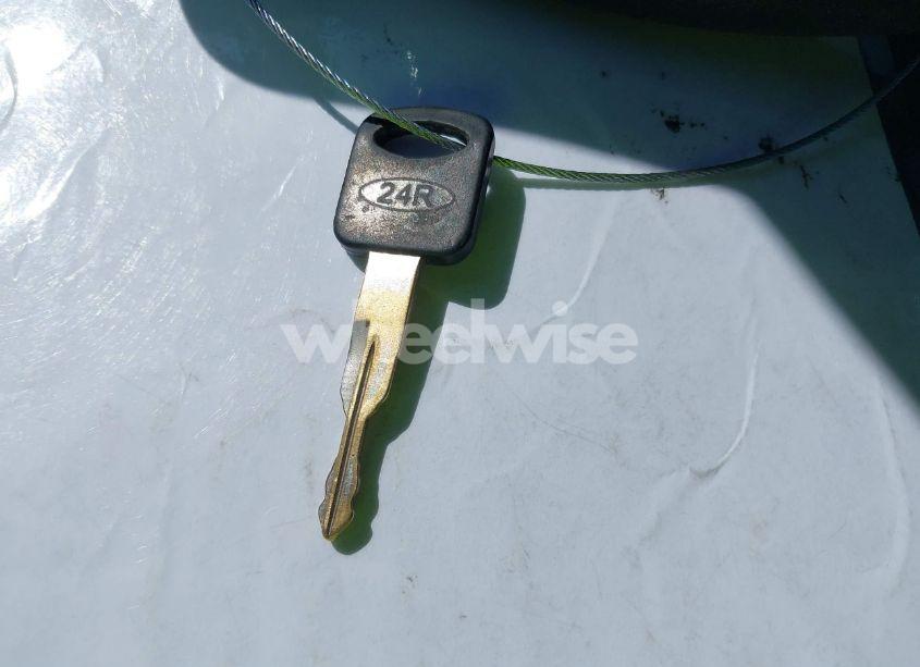 Photo 11 of 1998 Ford F-250 LARIAT/STANDARD/XL/XLT (VIN 1FTPX28LXWKA99251)