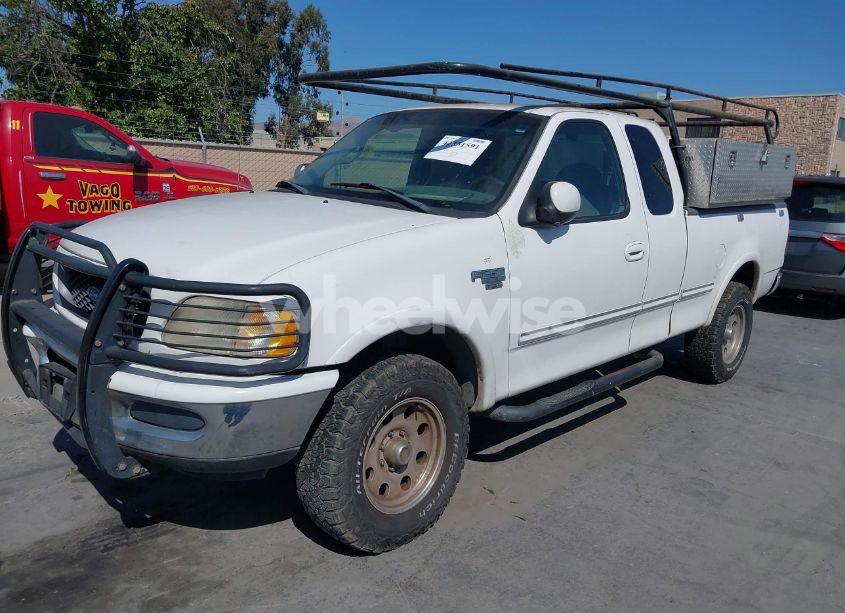 Photo 2 of 1998 Ford F-250 LARIAT/STANDARD/XL/XLT (VIN 1FTPX28LXWKA99251)