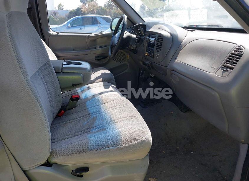 Photo 5 of 1998 Ford F-250 LARIAT/STANDARD/XL/XLT (VIN 1FTPX28LXWKA99251)