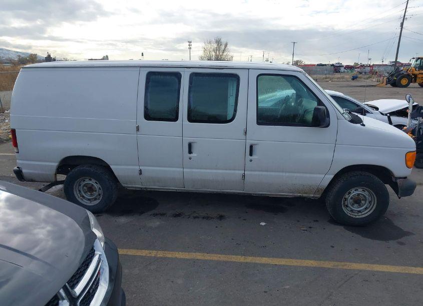 Photo 13 of 2003 Ford E-150 COMMERCIAL (VIN 1FTRE14233HB99500)