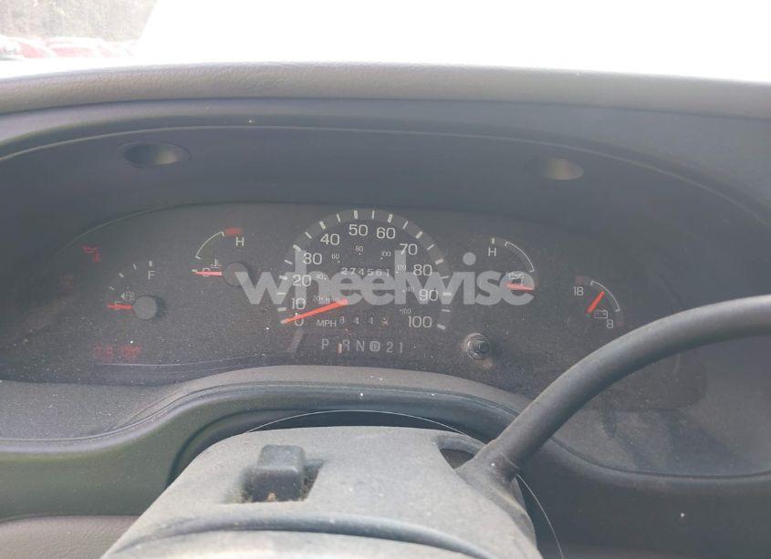 Photo 7 of 2002 Ford E-150 COMMERCIAL/RECREATIONAL (VIN 1FTRE14252HB67887)