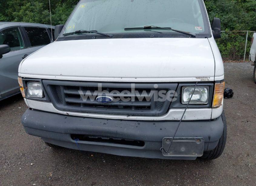 Photo 6 of 2003 Ford E-150 COMMERCIAL (VIN 1FTRE14263HB74431)