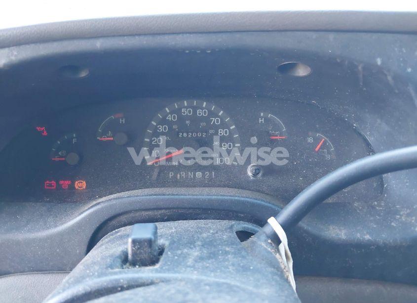 Photo 7 of 1999 Ford E-150 COMMERCIAL/RECREATIONAL (VIN 1FTRE1429XHC29847)