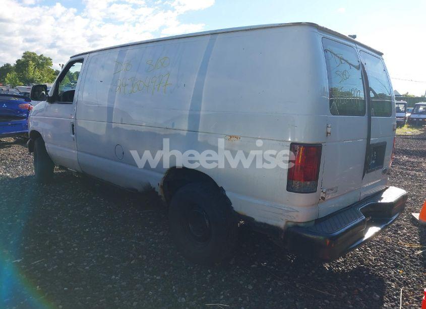 Photo 3 of 2002 Ford E-150 COMMERCIAL/RECREATIONAL (VIN 1FTRE142X2HA95262)