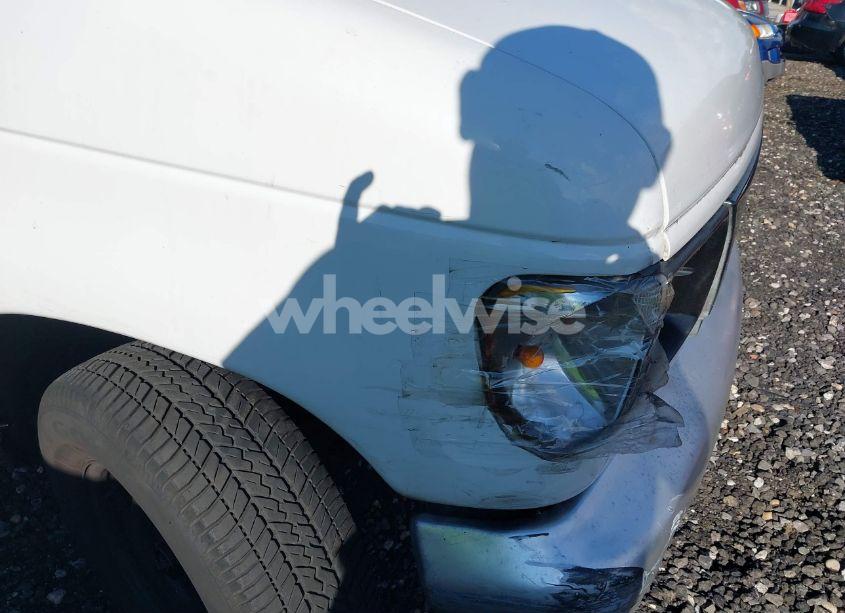 Photo 6 of 2002 Ford E-150 COMMERCIAL/RECREATIONAL (VIN 1FTRE142X2HA95262)