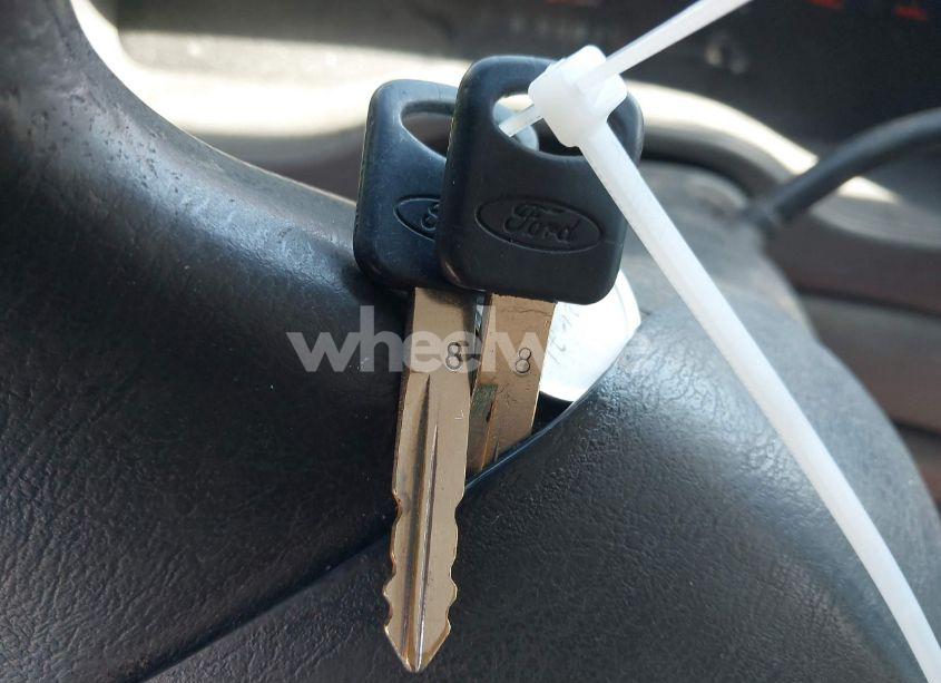 Photo 11 of 2005 Ford E-150 COMMERCIAL/RECREATIONAL (VIN 1FTRE14W85HB45650)