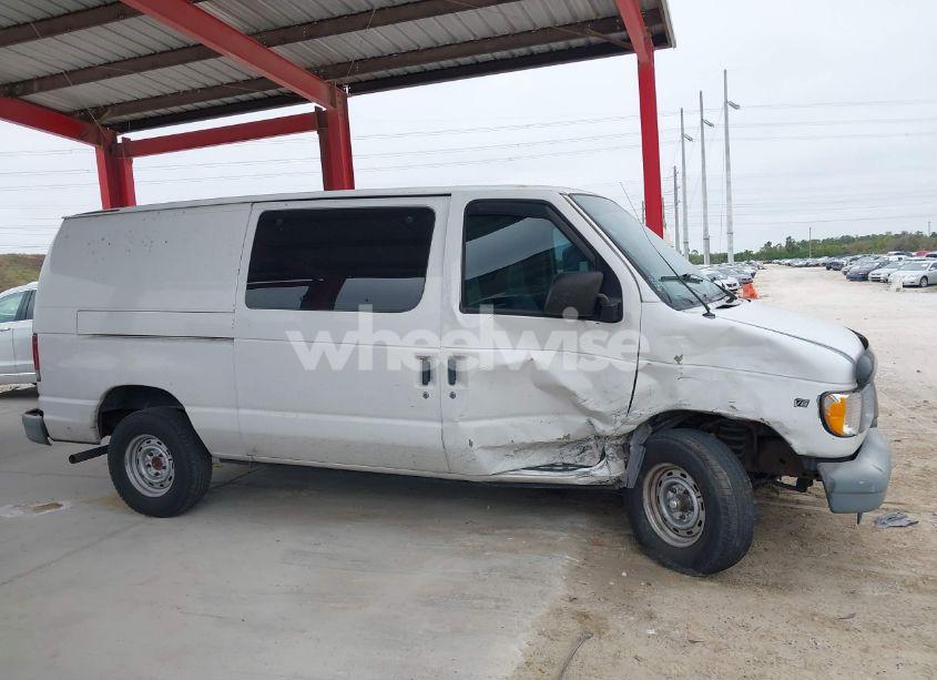 Photo 13 of 2002 Ford E-150 (VIN 1FTRE14WX2HB57732)