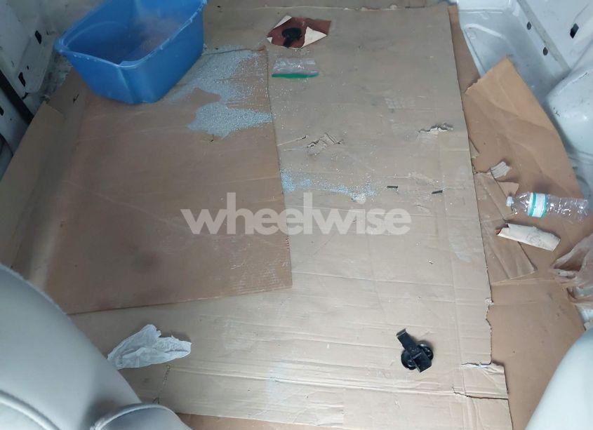 Photo 8 of 2002 Ford E-150 (VIN 1FTRE14WX2HB57732)