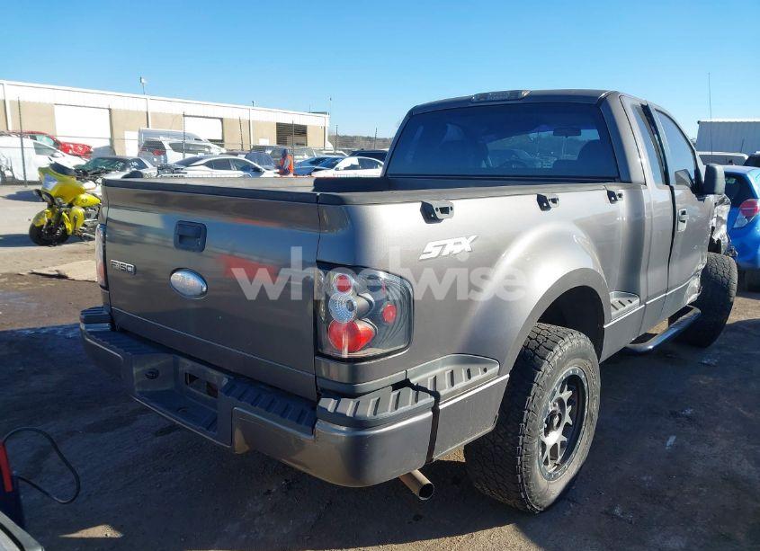 Photo 4 of 2006 Ford F-150 STX/XLT (VIN 1FTRF02216KD88986)