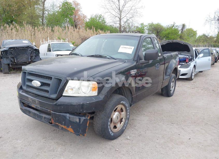Photo 2 of 2006 Ford F-150 STX/XLT (VIN 1FTRF02286KB61326)