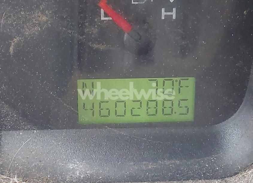 Photo 7 of 2005 Ford F-150 STX/XLT (VIN 1FTRF02W25KE27828)