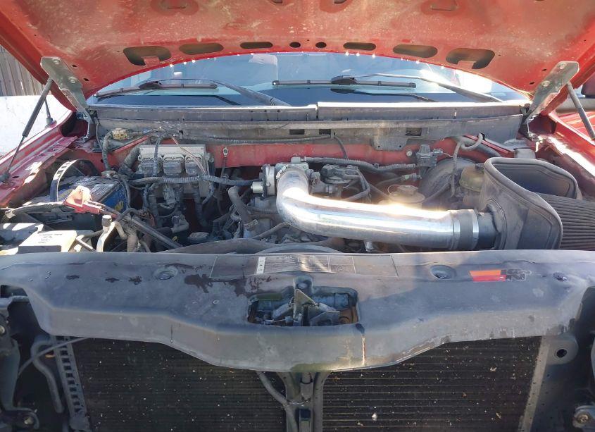 Photo 10 of 2005 Ford F-150 STX/XLT (VIN 1FTRF02W95KD36734)