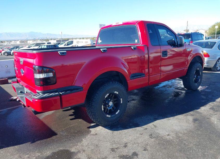 Photo 4 of 2005 Ford F-150 STX/XLT (VIN 1FTRF02W95KD36734)