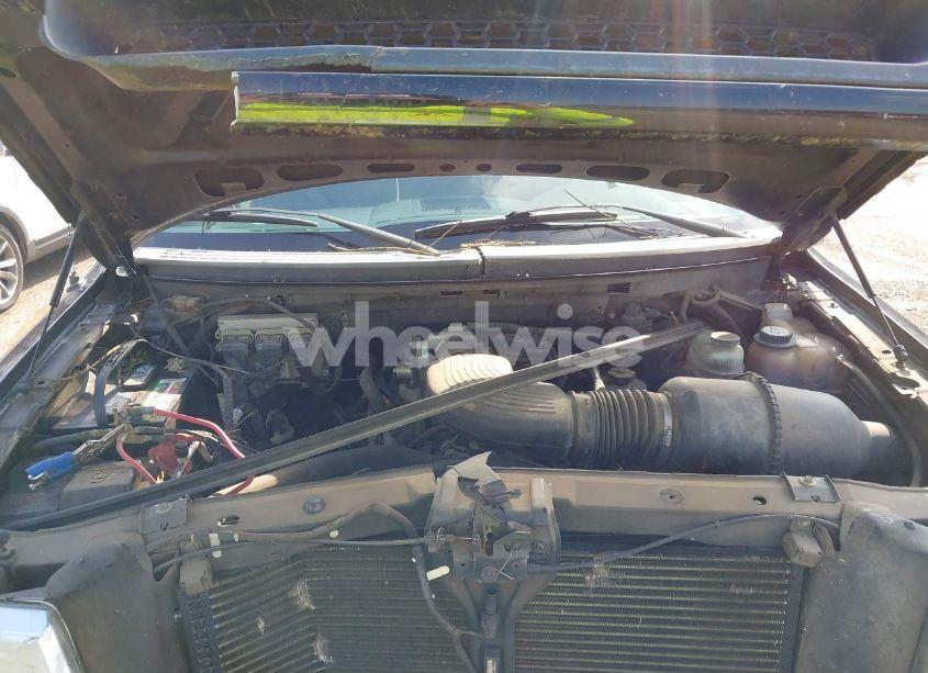 Photo 10 of 2005 Ford F-150 STX/XLT (VIN 1FTRF04W25KD56854)