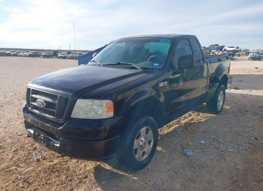 Photo 2 of 2005 Ford F-150 STX/XLT (VIN 1FTRF04W85KC53969)