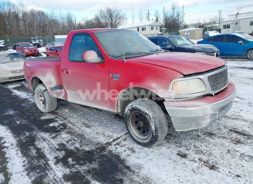 2003 Ford F-150 XL/XLT (VIN 1FTRF07L23KB39657) main photo