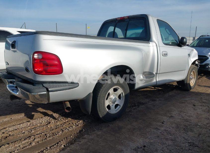 Photo 4 of 2003 Ford F-150 XL/XLT (VIN 1FTRF07W73KB60420)