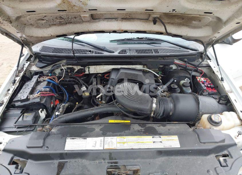 Photo 10 of 2000 Ford F-150 XL/XLT (VIN 1FTRF08L9YKA00860)