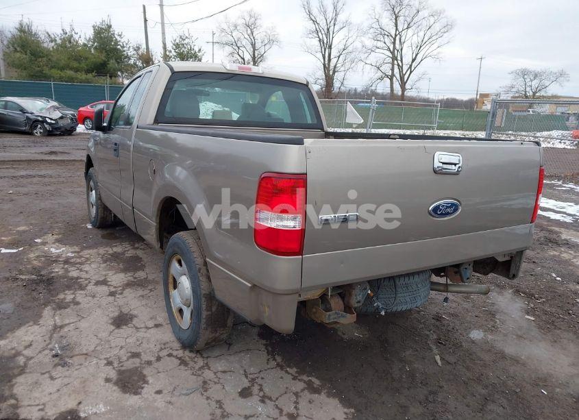 Photo 3 of 2005 Ford F-150 STX/XL/XLT (VIN 1FTRF12205NB58245)