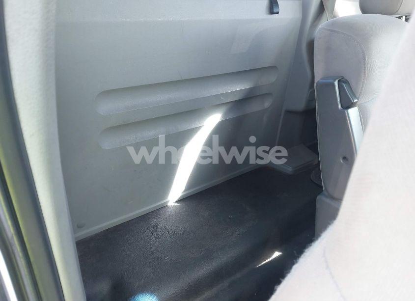 Photo 8 of 2006 Ford F-150 STX/XL/XLT (VIN 1FTRF12206NA98159)