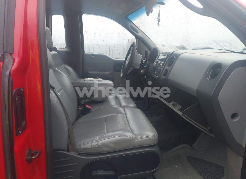 Photo 5 of 2006 Ford F-150 STX/XL/XLT (VIN 1FTRF12206NB67299)