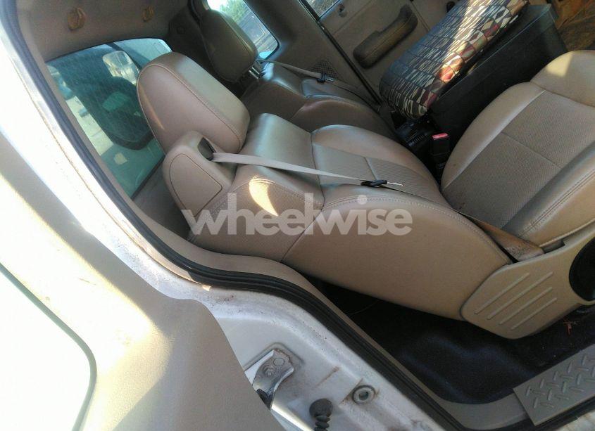 Photo 8 of 2008 Ford F-150 STX/XL/XLT (VIN 1FTRF12208KB87671)