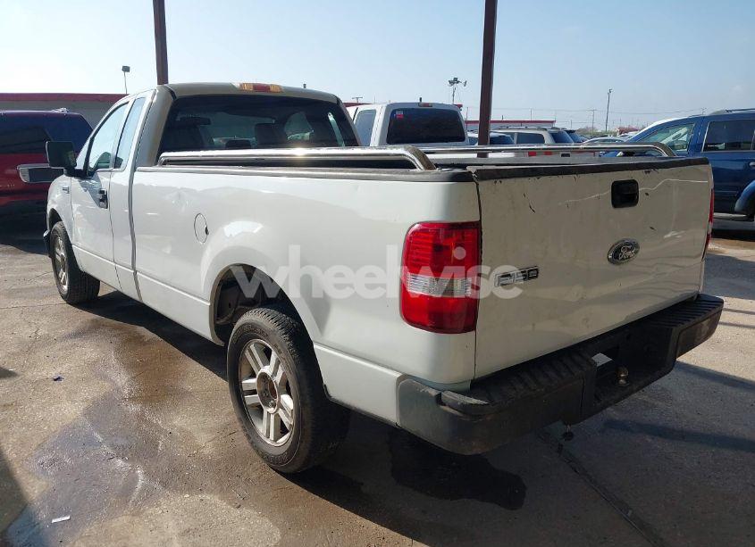 Photo 3 of 2008 Ford F-150 STX/XL/XLT (VIN 1FTRF12208KF06597)
