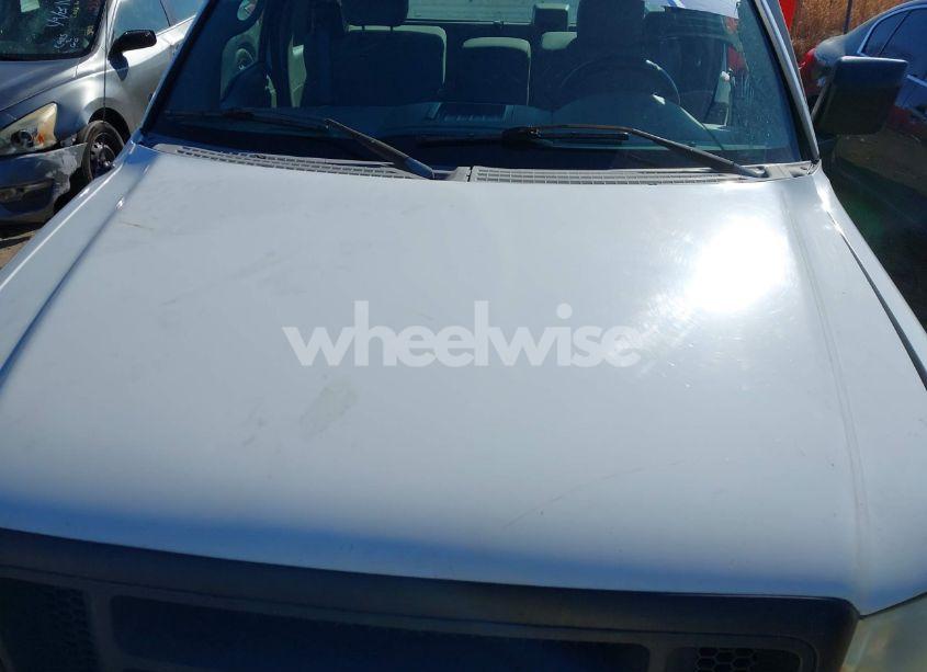 Photo 10 of 2005 Ford F-150 STX/XL/XLT (VIN 1FTRF12215NB10138)