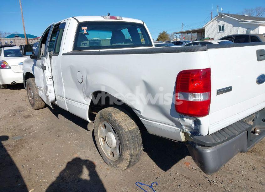 Photo 3 of 2005 Ford F-150 STX/XL/XLT (VIN 1FTRF12215NB10138)