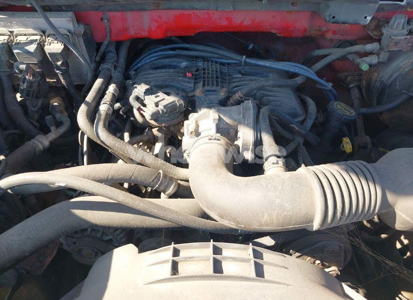 Photo 6 of 2005 Ford F-150 STX/XL/XLT (VIN 1FTRF12215NB95465)