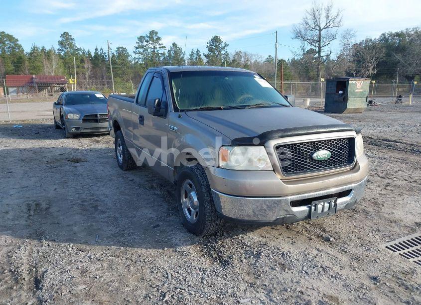 2006 Ford F-150 STX/XL/XLT (VIN 1FTRF12216NA05410) main photo
