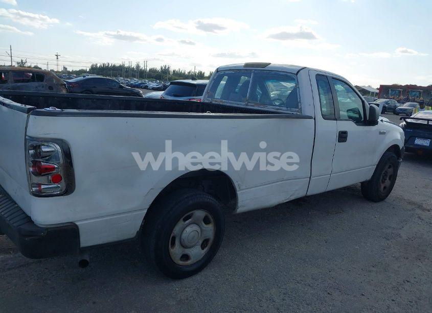 Photo 14 of 2007 Ford F-150 STX/XL/XLT (VIN 1FTRF12217KB32208)