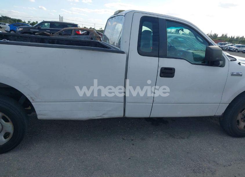 Photo 15 of 2007 Ford F-150 STX/XL/XLT (VIN 1FTRF12217KB32208)