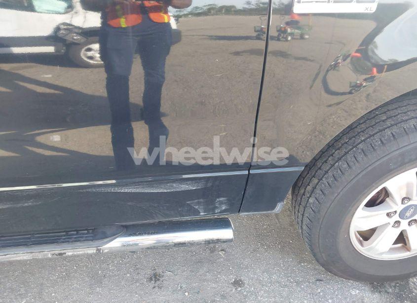 Photo 13 of 2007 Ford F-150 STX/XL/XLT (VIN 1FTRF12217NA33113)