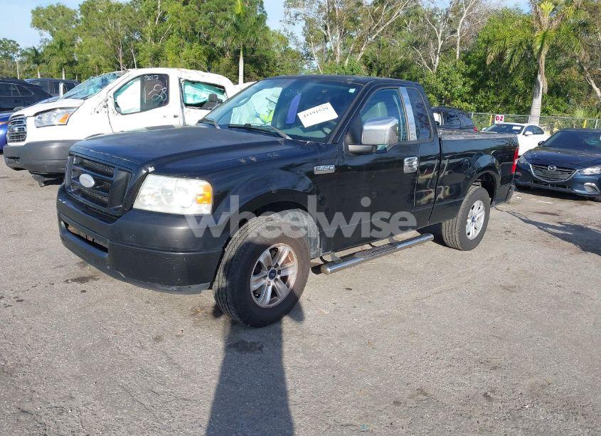 Photo 2 of 2007 Ford F-150 STX/XL/XLT (VIN 1FTRF12217NA33113)