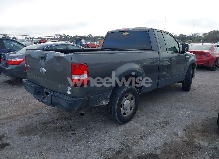 Photo 4 of 2007 Ford F-150 STX/XL/XLT (VIN 1FTRF12217NA47237)