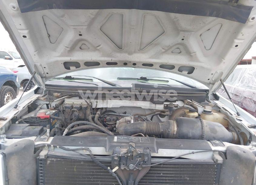 Photo 10 of 2007 Ford F-150 STX/XL/XLT (VIN 1FTRF12217NA59906)