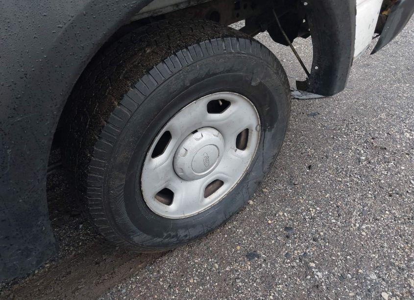 Photo 12 of 2008 Ford F-150 STX/XL/XLT (VIN 1FTRF12218KD70156)