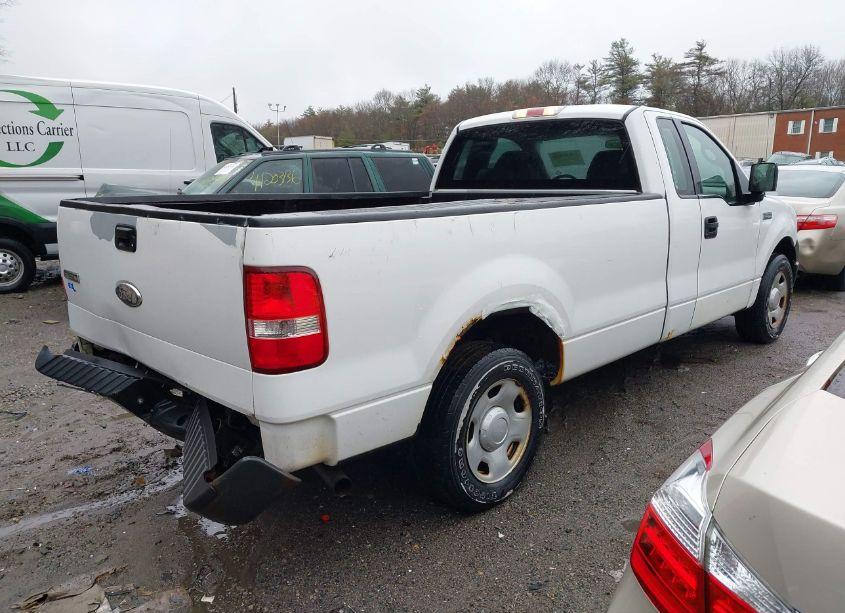 Photo 4 of 2008 Ford F-150 STX/XL/XLT (VIN 1FTRF12218KE22949)