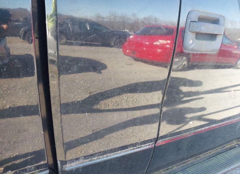 Photo 16 of 2005 Ford F-150 STX/XL/XLT (VIN 1FTRF12225NB60269)