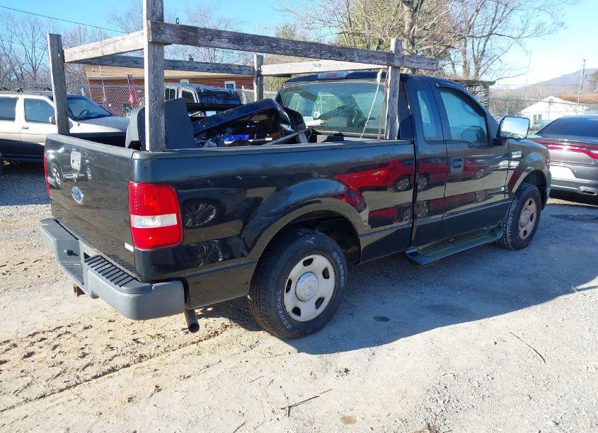 Photo 4 of 2005 Ford F-150 STX/XL/XLT (VIN 1FTRF12225NB60269)