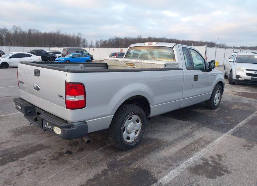 Photo 4 of 2006 Ford F-150 STX/XL/XLT (VIN 1FTRF12226NA65115)