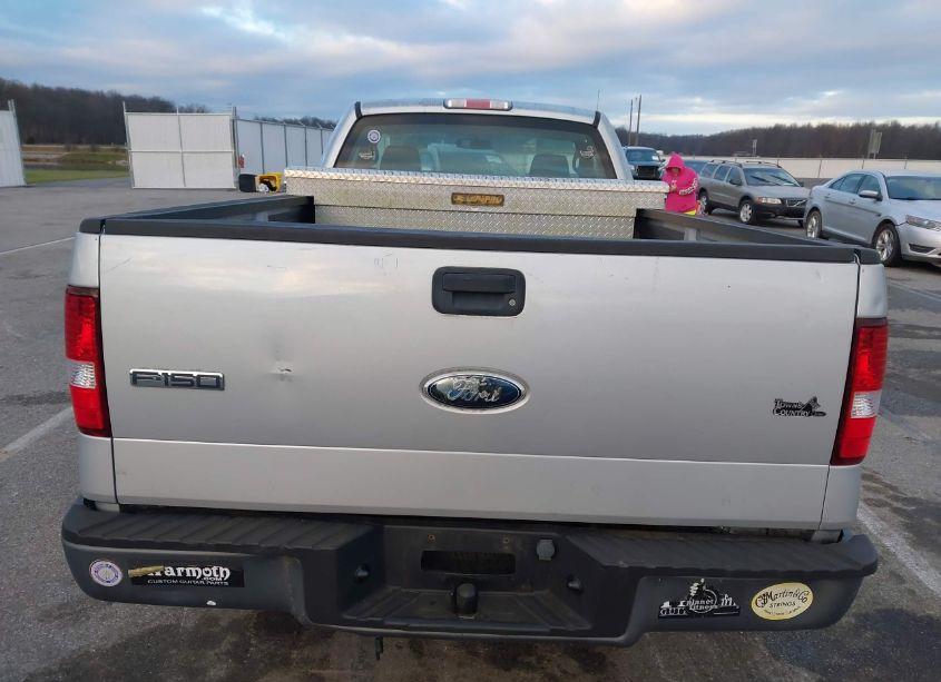 Photo 6 of 2006 Ford F-150 STX/XL/XLT (VIN 1FTRF12226NA65115)