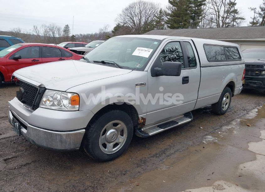 Photo 2 of 2008 Ford F-150 STX/XL/XLT (VIN 1FTRF12228KE43809)