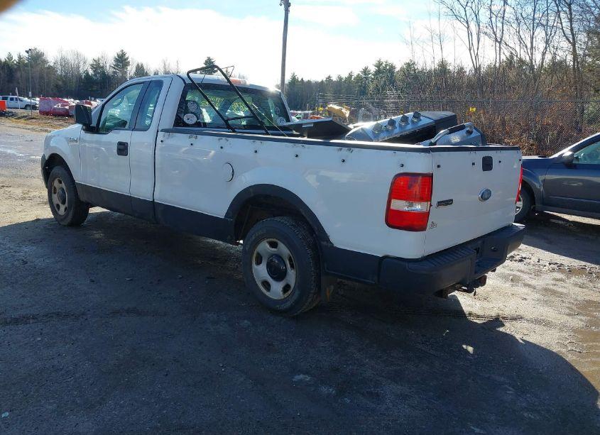 Photo 3 of 2006 Ford F-150 STX/XL/XLT (VIN 1FTRF12236KE02358)