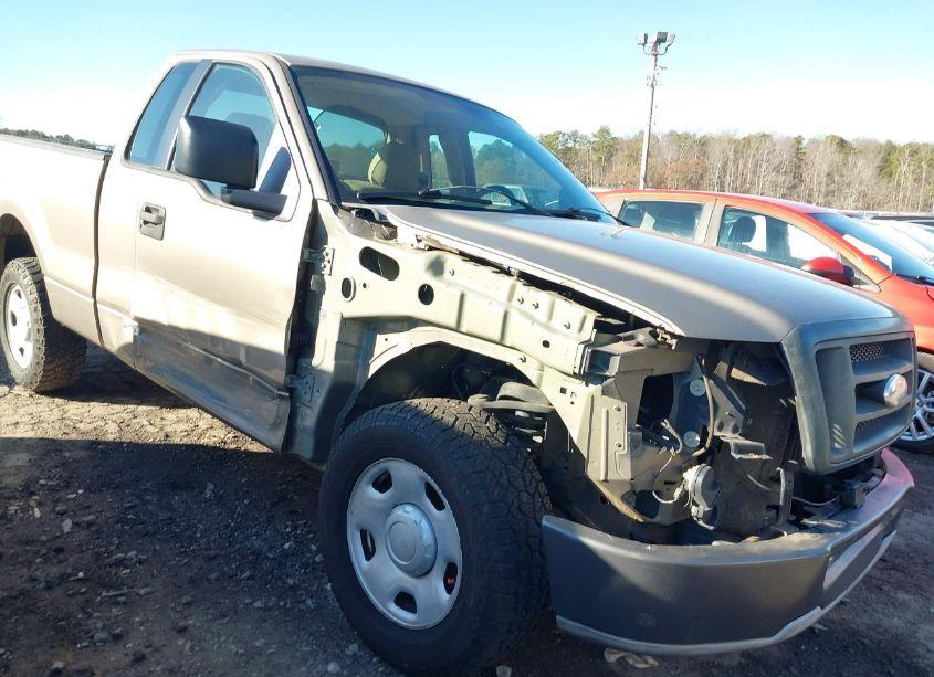 Photo 6 of 2006 Ford F-150 STX/XL/XLT (VIN 1FTRF12236NB54787)