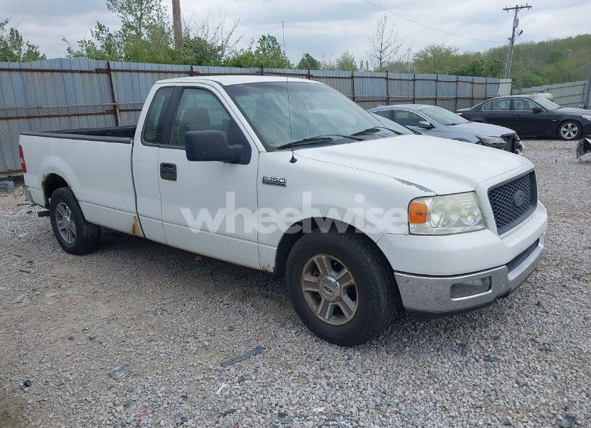 2005 Ford F-150 STX/XL/XLT (VIN 1FTRF12245KC49620) main photo